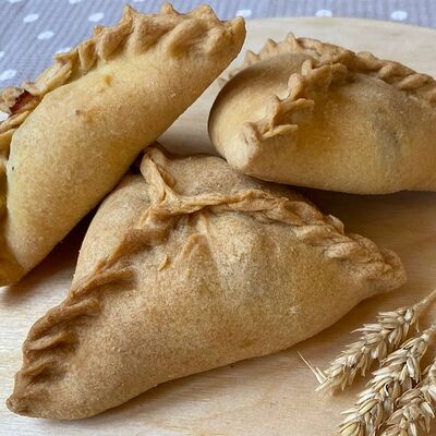 Треугольник с говядиной в Bakery по цене 100 ₽