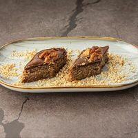 Бакинская пахлава с шоколадом в Афрасиаб