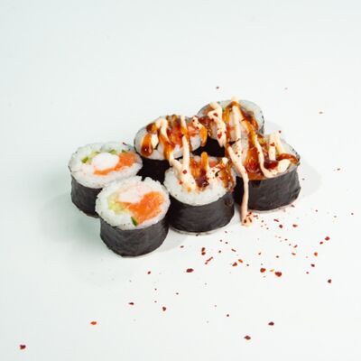 51. Малый ролл с лососем, креветкой и огурцомв ЁБИСАН по цене 629 ₽
