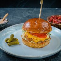 Чикенбургер в Nella Foresta