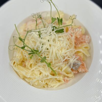 Паста с морепродуктами в Кафе Тепло по цене 550 ₽