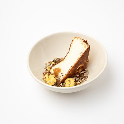 Запеканка из топленого творога с лимонным курдом в Неспешник по цене 600 ₽