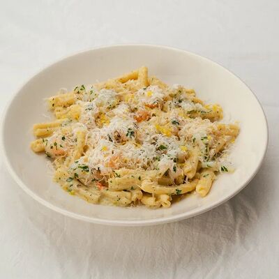 Паста казаречче с лимоном и креветкамив Сivil по цене 740 ₽
