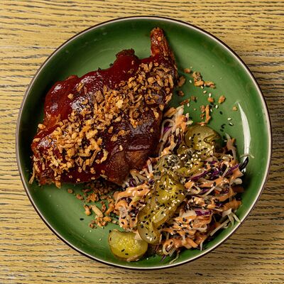 Томленые свиные ребра в Top Hop по цене 1020 ₽