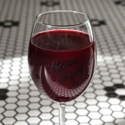 Гранатовый фреш в Bisou Bisou Bistro по цене 550 ₽