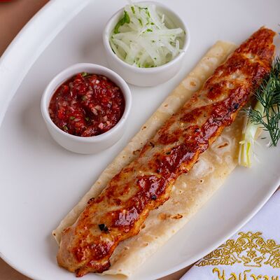 Люля-кебаб из курицы в Мархаба Халяль по цене 564 ₽