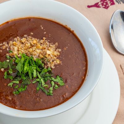 Суп фасолевый в На углях по цене 350 ₽