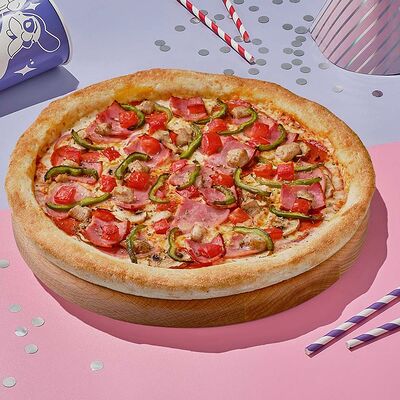 Супер-пицца 30 см в Dostaевский по цене 1033 ₽