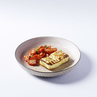 Халлуми с помидорами в VASILCHUKI Chaihona №1 по цене 740