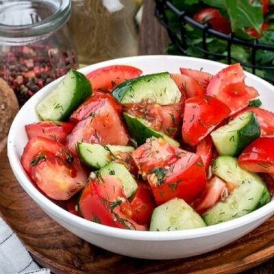 Салат овощной в Лосось Культура Бар по цене 248 ₽