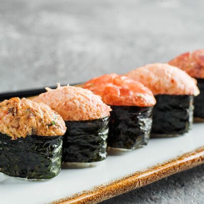 Острый суши-сет в Пряности & Радости на Васильевском по цене 490