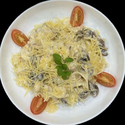 Фетучини с курицей и грибами в Chill Zone по цене 510 ₽