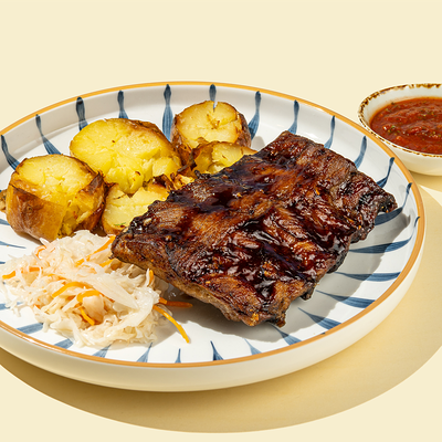 Свиные ребра с мятым картофелем в Сицилия по цене 950 ₽