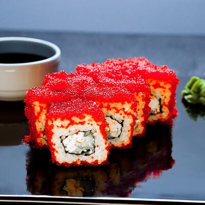 Калифорния с крабом в Royal Sushi по цене 2150 ₸