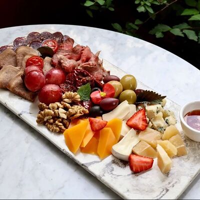 Фирменное плато в Вирид ярд по цене 1908 ₽