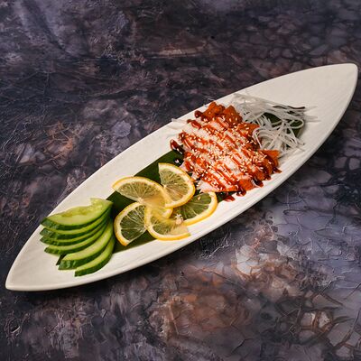 Сашими Угорь в Контейнер по цене 650 ₽