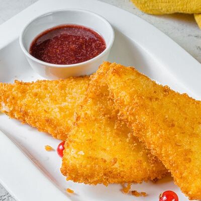 Жареный сулугунив Еда с акцентом по цене 570 ₽