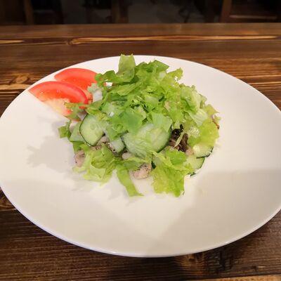 Салат Чезаре в Очаг по цене 380 ₽