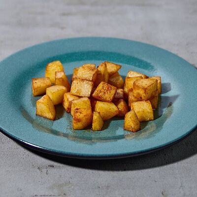 Картофель по-домашнему в Паблик Бар по цене 200 ₽