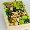 Подарочный бокс с орехамив Дарите красиво по цене 5240