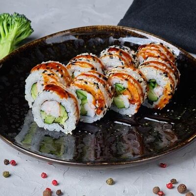 Ролл с авокадо и креветками в Mesto Sushi & Grill по цене 540