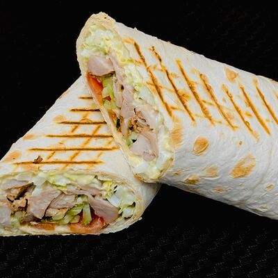 Шаурма классическая в Shawarma по цене 299 ₽