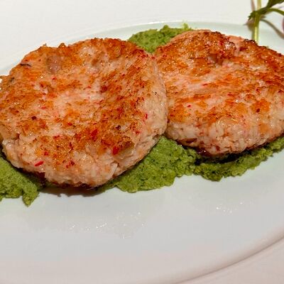 Котлетки из креветок в Легенда по цене 1270 ₽