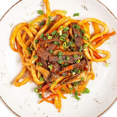 Удон с говядиной в Итальянская Пиццерия по цене 639 ₽