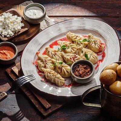 Ассорти курзе в Пельмения по цене 719 ₽