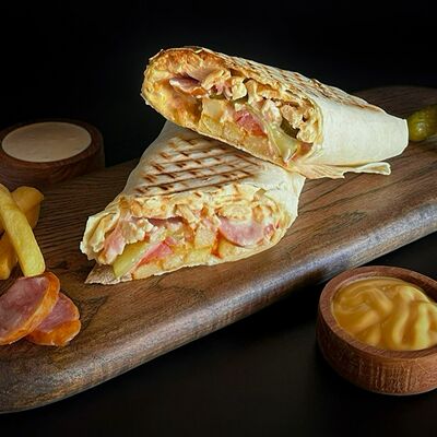 Шаурма Мясной бум в Чебурекми по цене 369 ₽