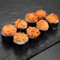 Запечённый ролл с острым лососем в Mavu