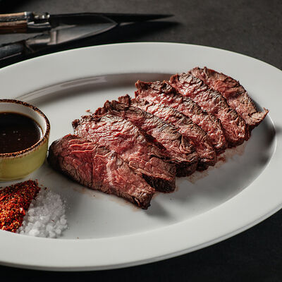 Стейк мясника 250 в Red steak & wine по цене 1350 ₽