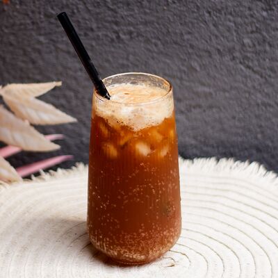 Эспрессо-тоник в Co'Zona по цене 420 ₽