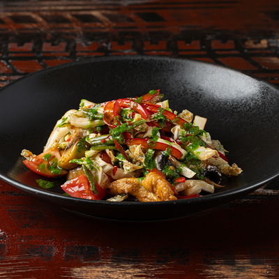 Теплый салат с цыпленком в Bistro 113 по цене 510 ₽