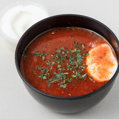 Суп Борщ на говяжьем бульоне в Gost Food по цене 185 ₽