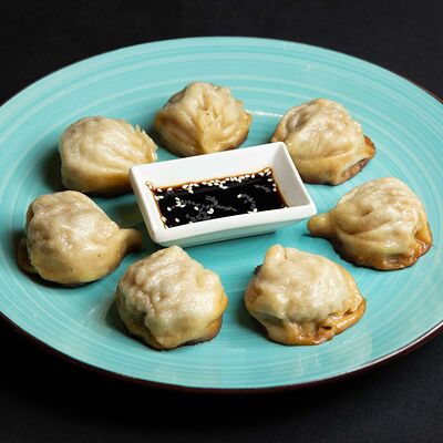 Дамплинги с морепродуктамив Евразия по цене 725 ₽