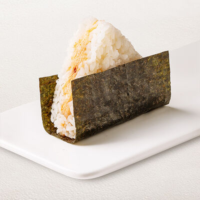 Онигири Цыпленок в Суши Wok по цене 179 ₽