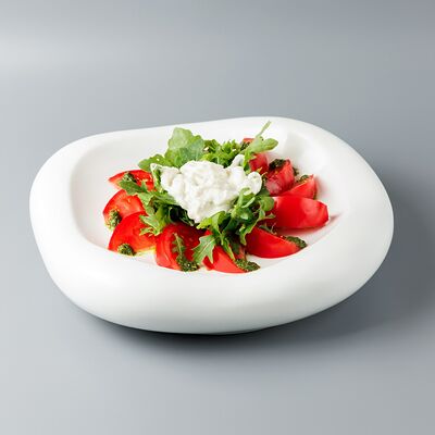 Страчателла со спелыми томатами в 1st Gallery Lounge по цене 665 ₽