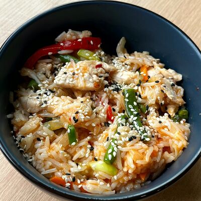 Рис со свининой в ЛапшаРис по цене 490 ₽