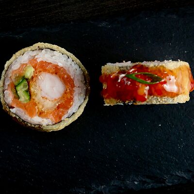 Ролл Кранч темпура в Hot Pizza по цене 850 ₽