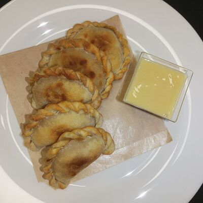 Посикунчики с капустой в Сытый мишка по цене 220 ₽