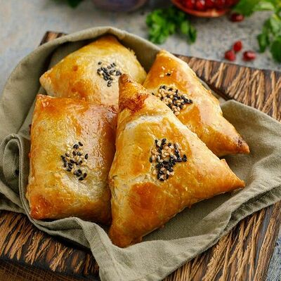 Самса с курицей в Баклажан в ТЦ 