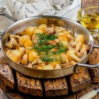 Картофель жаренный с грибами в ПРО ВОСТОК