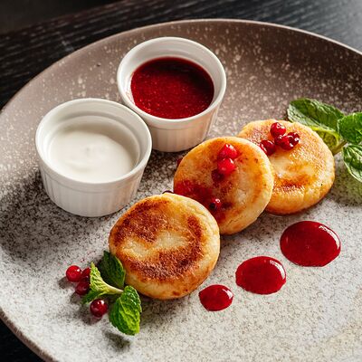 Сырники в Crazy Hunter по цене 350 ₽