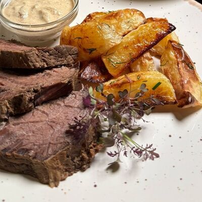 Томленый лось в собственном соку в Shelestoff по цене 1110 ₽