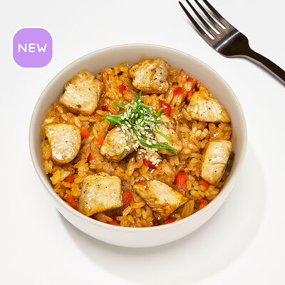 Вок рис с курицей в Много лосося по цене 330