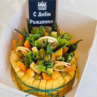 Бенто из сыров на день рожденияв Дарите красиво по цене 4401 ₽