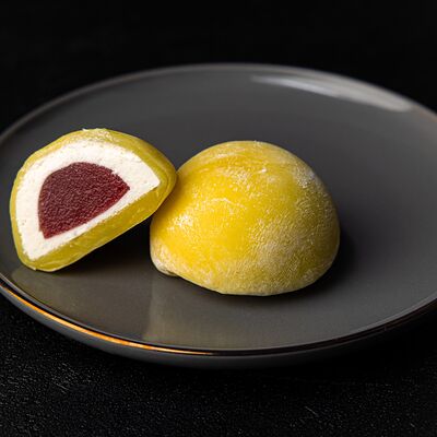 Моти Банан-клубника в Дом еды по цене 399 ₽