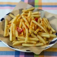 Картофель фри с сырным соусом в Пельмеша