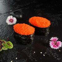 Гункан с икрой тобико в Суши Профи
